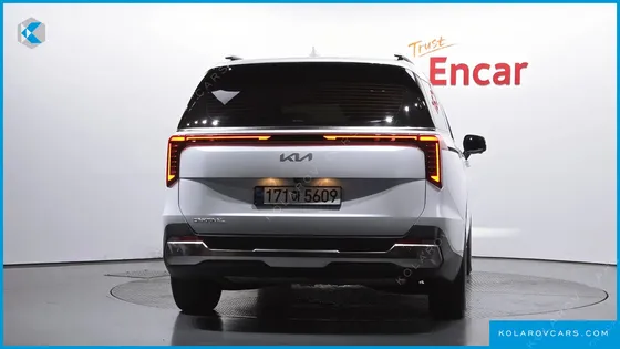 KIA CARNIVAL 9-SEATER SIGNATURE