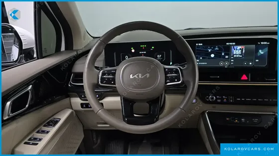 KIA CARNIVAL 9-SEATER SIGNATURE
