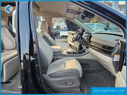 KIA CARNIVAL HEV 7-SEATER HI LIMOUSINE