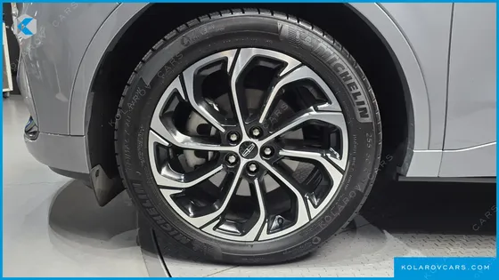 LINCOLN NAUTILUS 2.0 RESERVE AWD