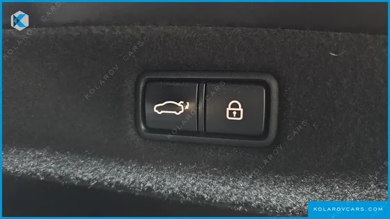 GENESIS G90 3.8 AWD