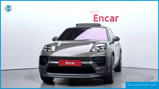 PORSCHE MACAN BASE 4