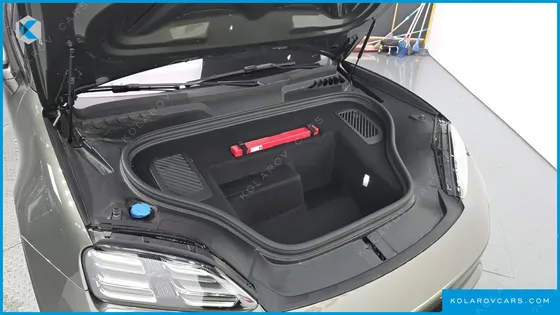 PORSCHE MACAN BASE 4