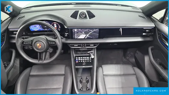 PORSCHE MACAN BASE 4