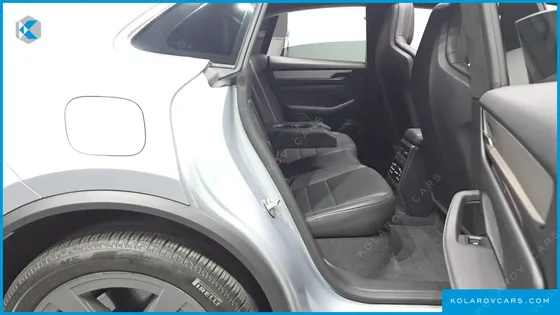 PORSCHE MACAN TURBO