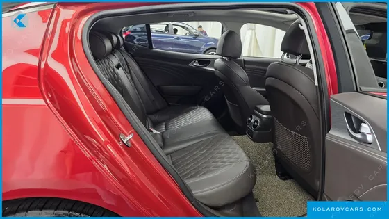 KIA STINGER 2.5 AWD MASTERS