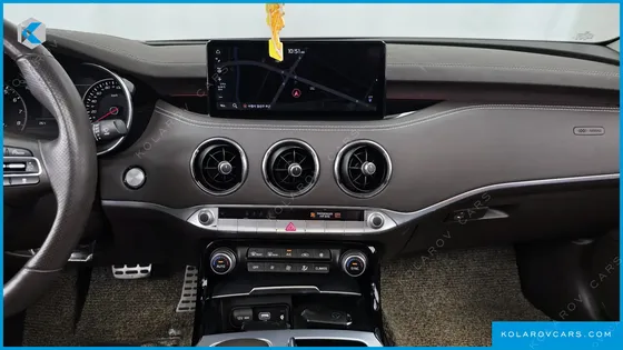 KIA STINGER 2.5 AWD MASTERS