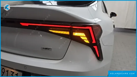 KIA K5 SIGNATURE