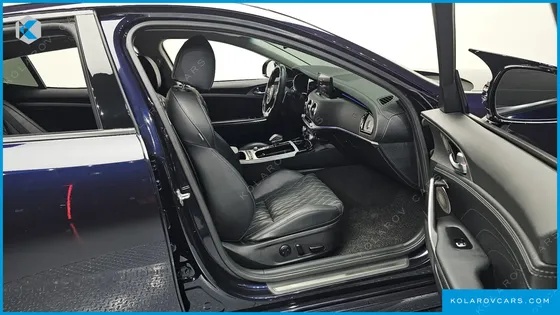 KIA STINGER 2.5 MASTERS