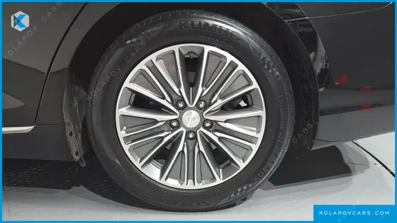 HYUNDAI GRANDEUR EXCLUSIVE