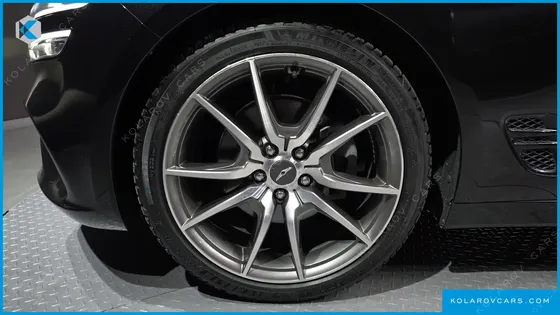 GENESIS G70 GASOLINE 2.0T 2WD