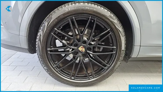 PORSCHE CAYENNE 3.0 COUPE