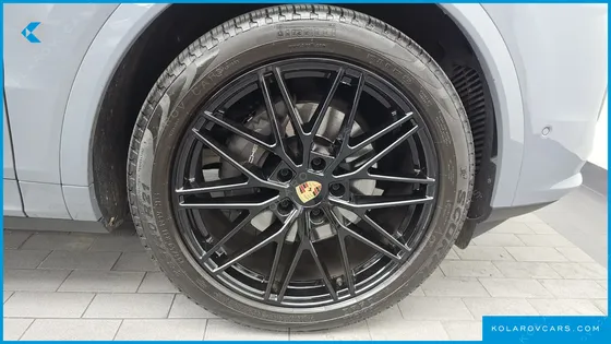PORSCHE CAYENNE 3.0 COUPE