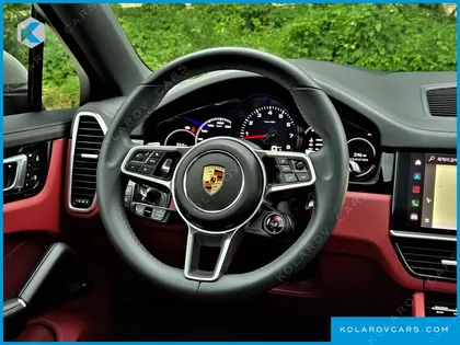 PORSCHE CAYENNE 3.0 COUPE PLATINUM EDITION