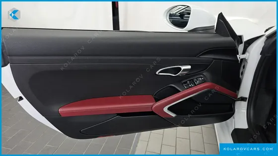 PORSCHE 718 2.0