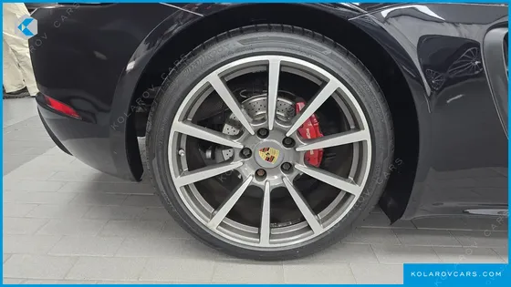 PORSCHE 718 2.0