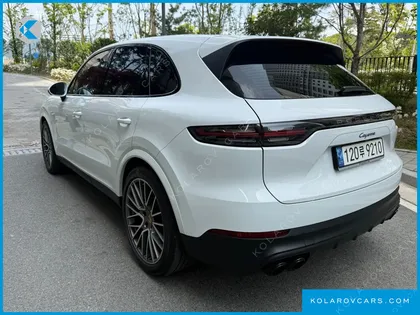 PORSCHE CAYENNE 3.0 PLATINUM EDITION