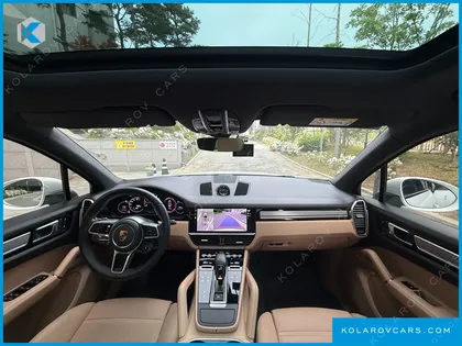 PORSCHE CAYENNE 3.0 PLATINUM EDITION