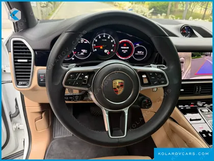 PORSCHE CAYENNE 3.0 PLATINUM EDITION