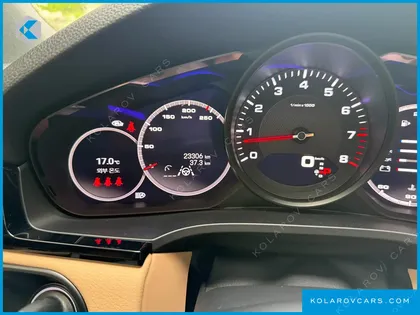 PORSCHE CAYENNE 3.0 PLATINUM EDITION