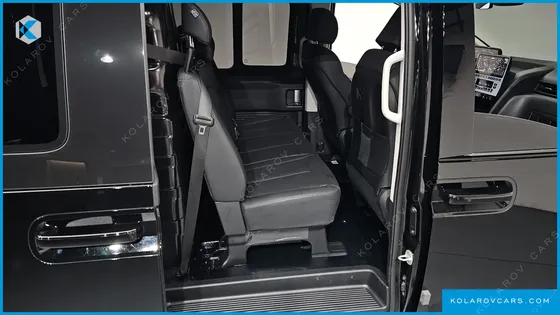 HYUNDAI STARIA HEV 1.6 CARGO 5-SEATER