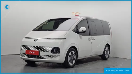 HYUNDAI STARIA 4WD TOURER 9-SEATER