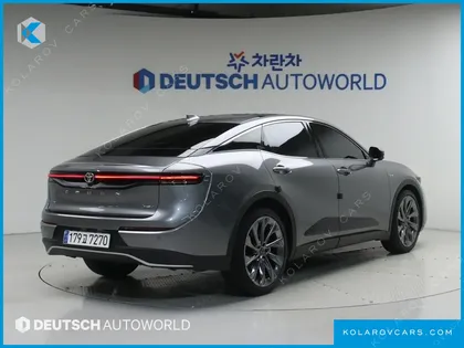 TOYOTA CROWN 2.5 4WD HYBRID