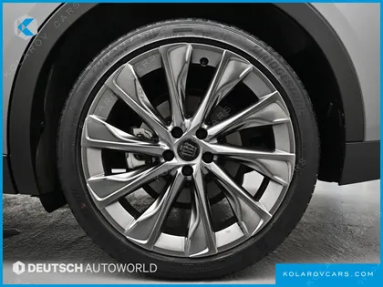 TOYOTA CROWN 2.5 4WD HYBRID