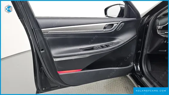 HYUNDAI GRANDEUR 3.3
