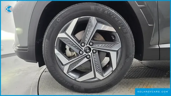 HYUNDAI TUCSON DIESEL 2.0 2WD