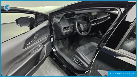 TOYOTA PRIUS 2.0 XLE