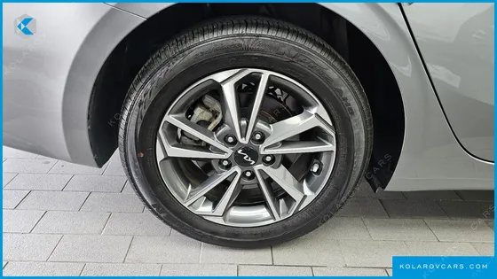 KIA K3 1.6