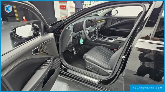 KIA K8 2.5 GASOLINE 2WD