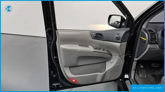 KIA CARNIVAL GRAND CARNIVAL GLX