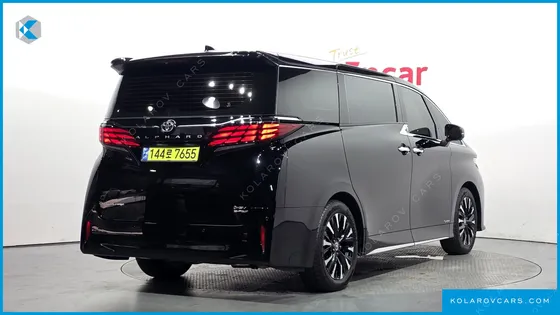 TOYOTA ALPHARD 2.5 HEV EXECUTIVE AWD