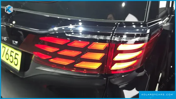 TOYOTA ALPHARD 2.5 HEV EXECUTIVE AWD