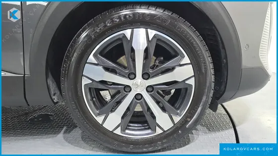 PEUGEOT 3008 1.5 BLUEHDI GT