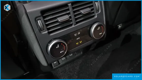 LAND ROVER DISCOVERY D300 DYNAMIC HSE