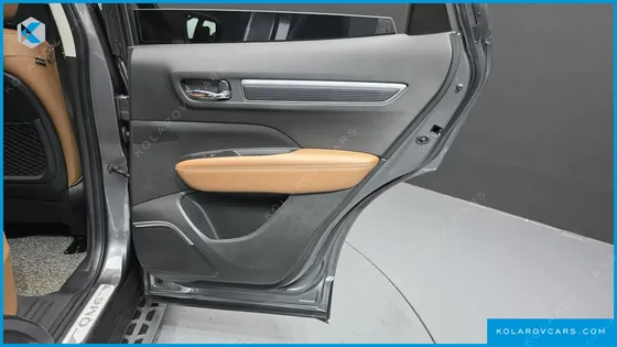 RENAULT KOREA QM6 (KOLEOS) 2.0 GDE RE SIGNATURE 2WD