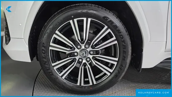 LEXUS LX 700H LUXURY