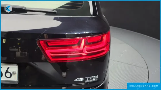 AUDI Q7 45 TFSI QUATTRO