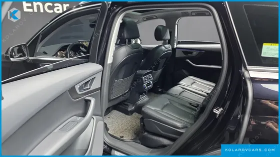 AUDI Q7 45 TFSI QUATTRO