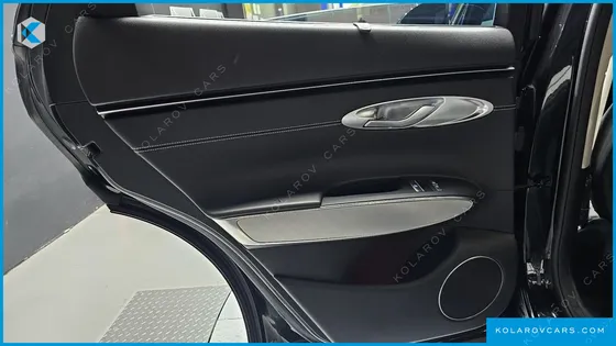 GENESIS GV70 E-AWD