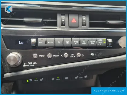 LEXUS ES LUXURY PLUS