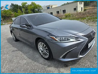 LEXUS ES EXECUTIVE