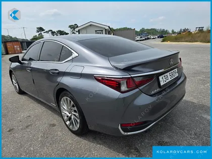 LEXUS ES EXECUTIVE