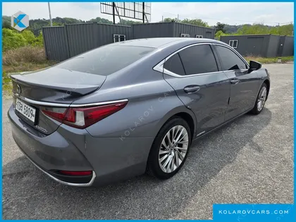 LEXUS ES EXECUTIVE
