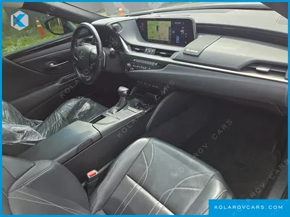 LEXUS ES EXECUTIVE