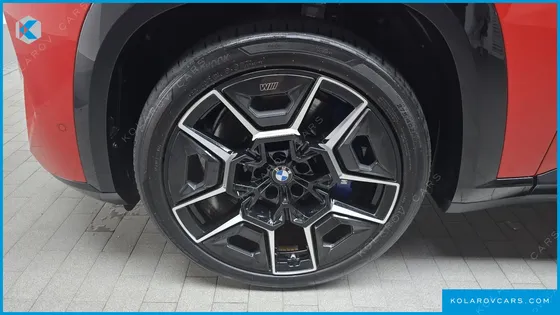 BMW XM 4.4