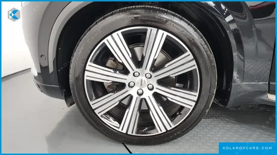 VOLVO XC90 T8 INSCRIPTION HYBIRD